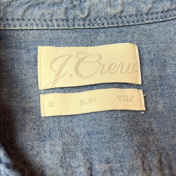 J. Crew Chambray Blue Casual button up shirt pleated size 12 woman - Picture 2 of 8